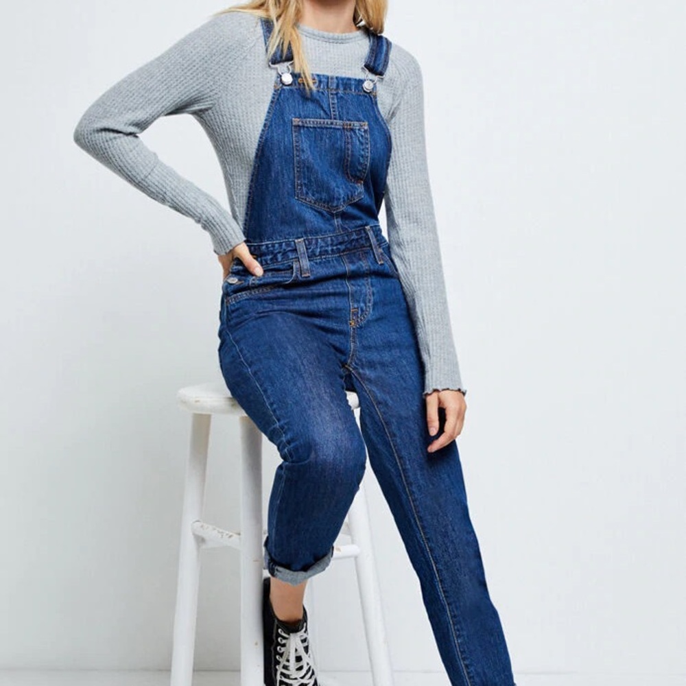 Levi’s Women’s Full Hands Overalls XS